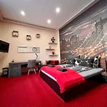 Johngold Red
