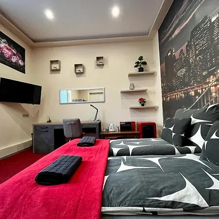 Johngold Red Debrecen