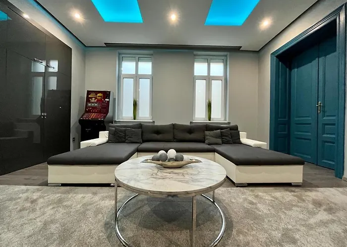 Johngold Red Appartement *