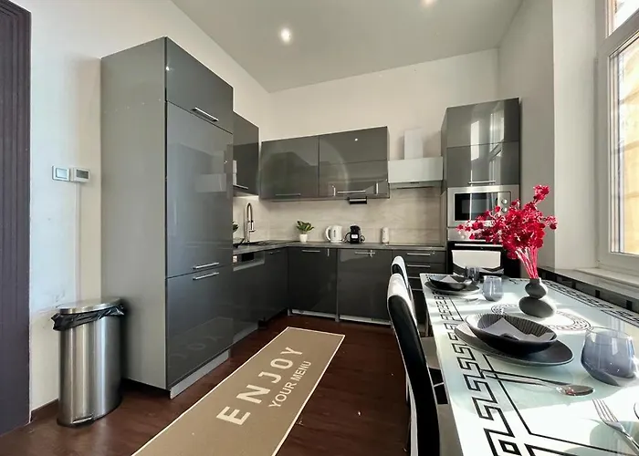 Appartement Johngold Red *